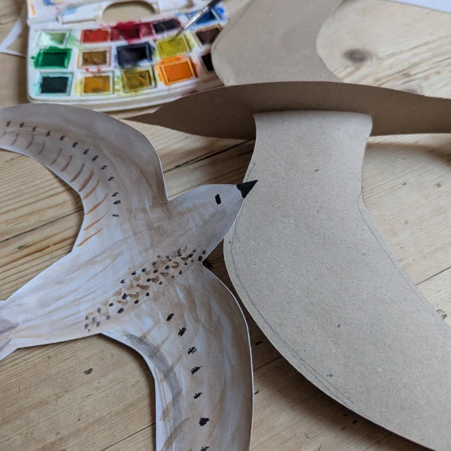 Join us today, April 27th, at Macclesfield Silk Museum and learn how the Silk Trade was linked to the migration of swifts as you make your own bird and play your part in an exhibition within the museum. #ArtFund #TheHerds Supported by Art Fund Inspired 

@silkmuseummacc